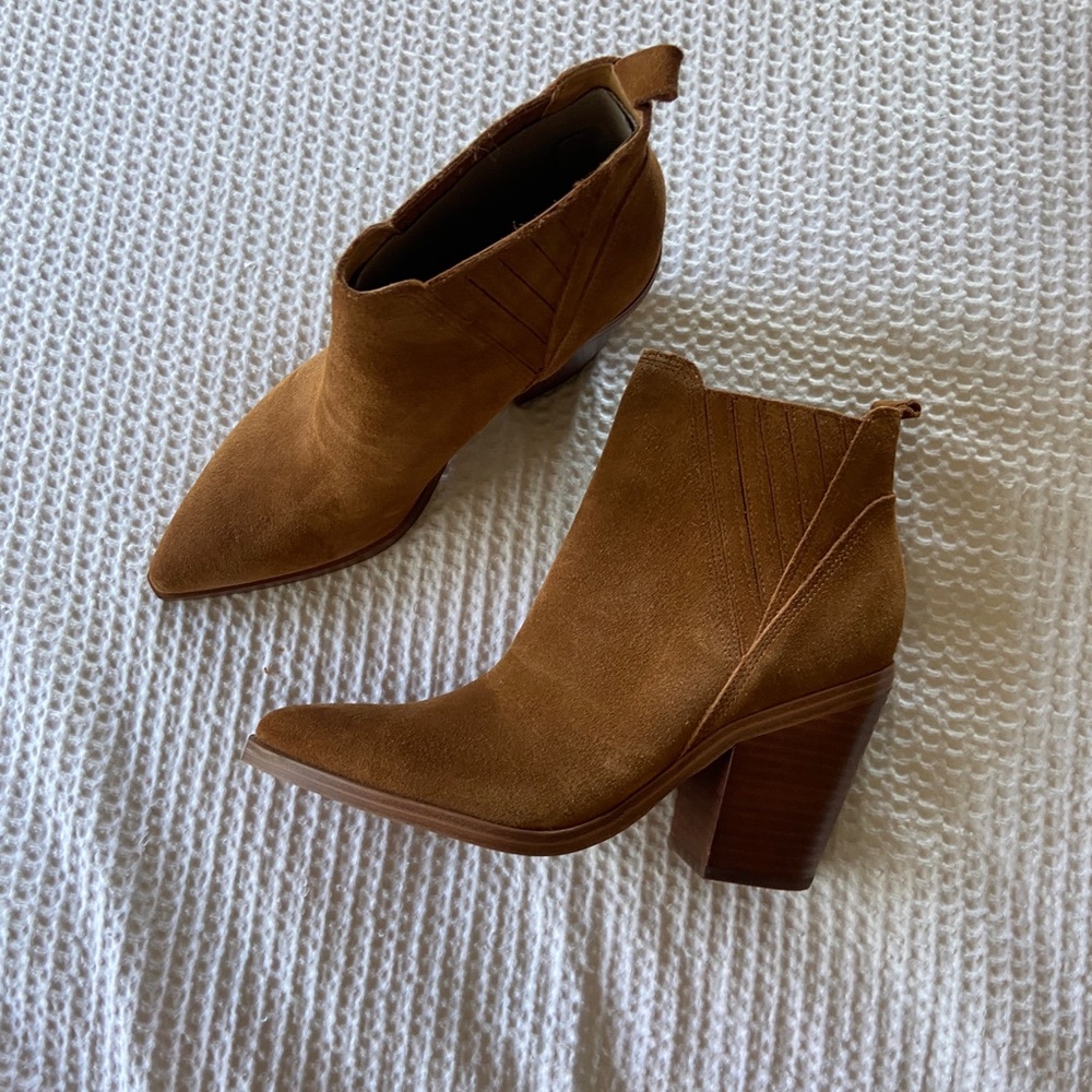 Marc Fisher NEW booties size 8.5